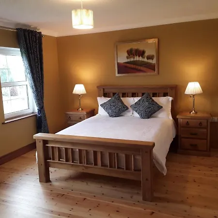 Bed & Breakfast Doonard Manor *