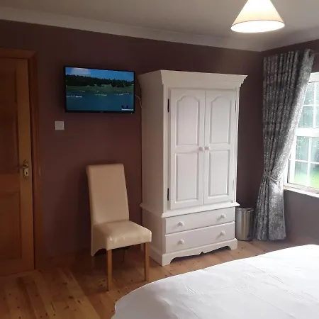 Doonard Manor Bed and breakfast Craughwell
